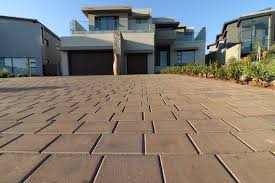 Best Driveway Pressure Washing  in Jonestown, TX